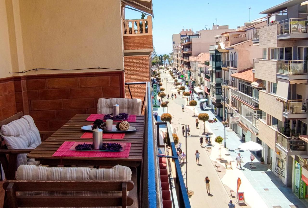 Center Of The Sea, Three Rooms - Alojamientos La Torre Торре-дель-Мар Экстерьер фото